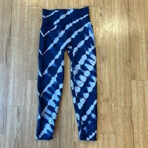 VS PINK - 7/8 high waist seamless blue tie dye leggings NWT